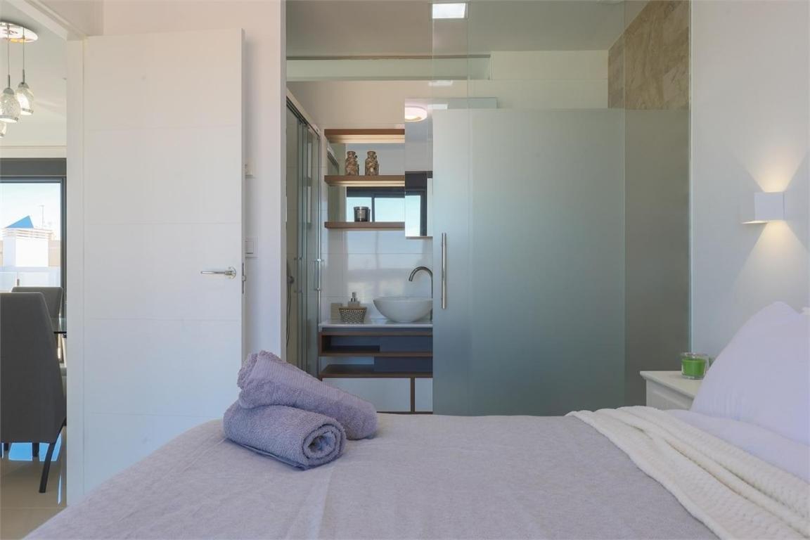 Luxury Appartement Alicante Los Arenales Del Sol, Near Beach, Large Solarium, Full Equipement Exterior photo